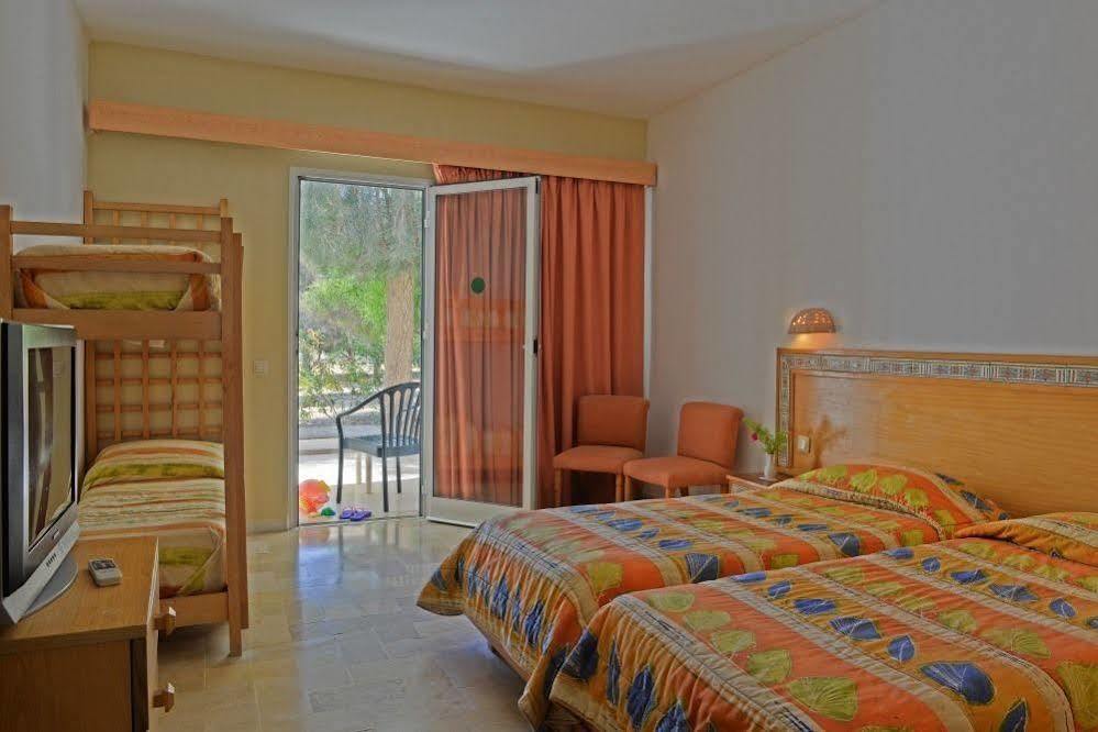 Hotel Meninx Djerba Триффа Экстерьер фото